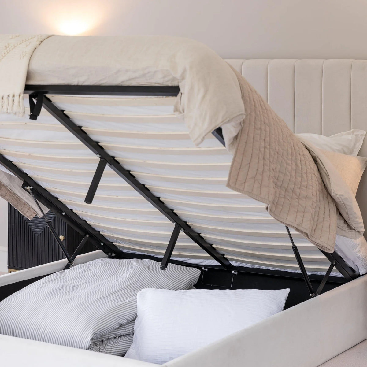 Otley Winged Bedframe